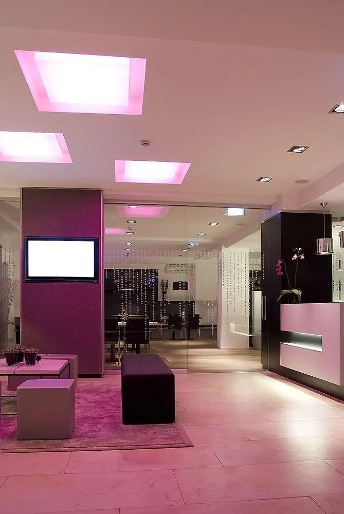 ****  Pearl Design Hotel - Frankfurt City Frankfurt am Main Germany